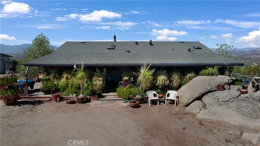 43175 Osage Road, Hemet, California 92544