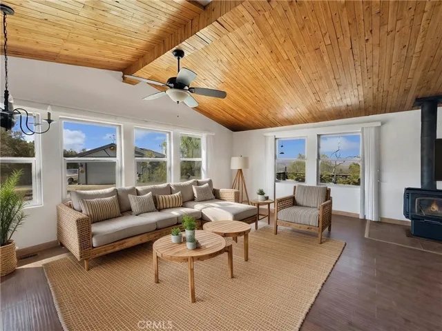 43175 Osage Road, Hemet, California 92544
