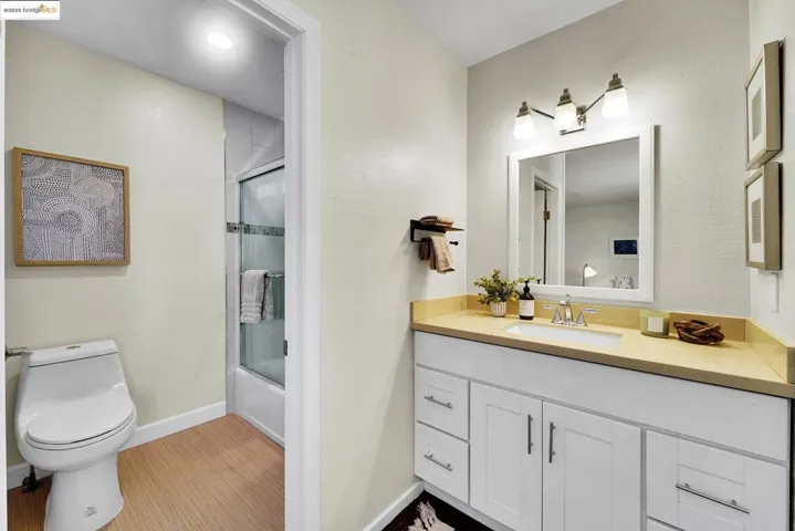 567 Vernon St, Oakland, California 94610