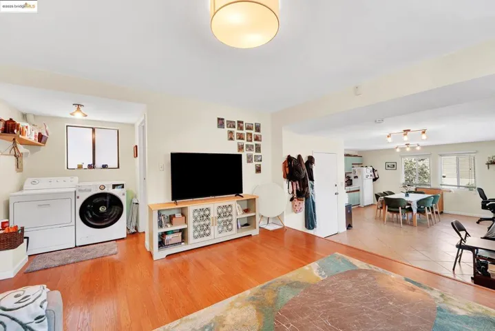 567 Vernon St, Oakland, California 94610
