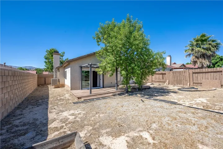 2917 Fairfield Avenue, Palmdale, California 93550