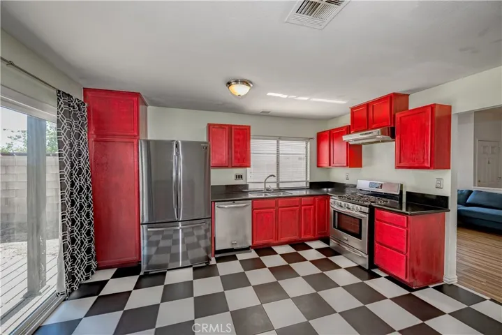 2917 Fairfield Avenue, Palmdale, California 93550