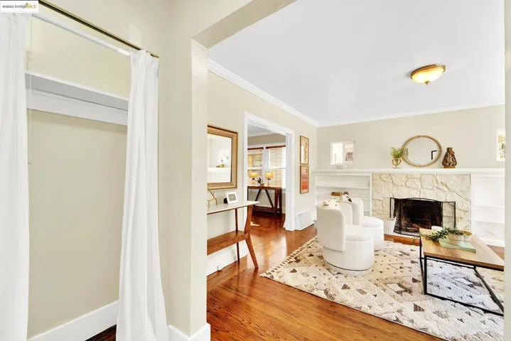 567 Vernon St, Oakland, California 94610