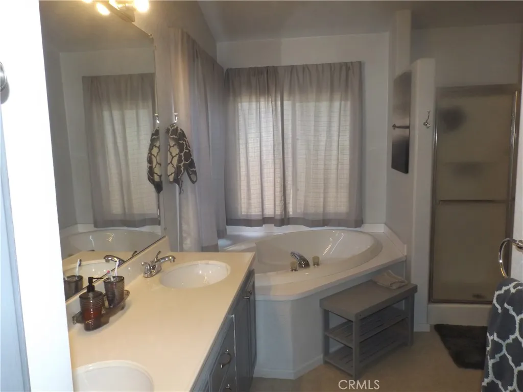 19842 Canyon View Drive, Canyon Country, California 91351 home-pic-36