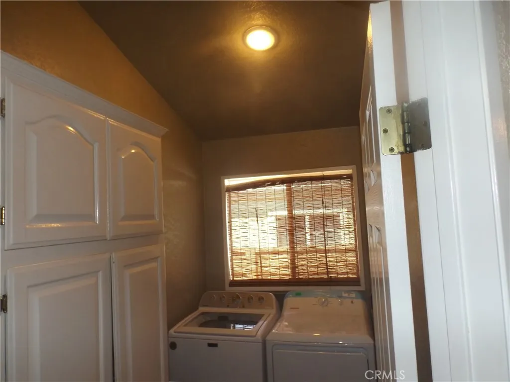 19842 Canyon View Drive, Canyon Country, California 91351 home-pic-26