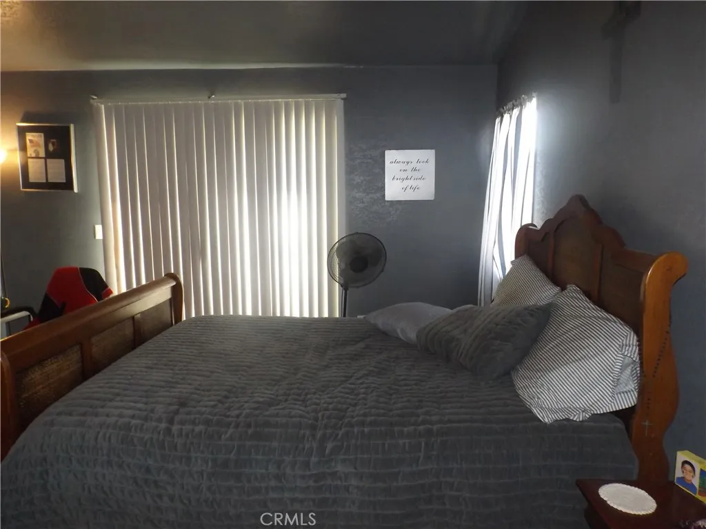 19842 Canyon View Drive, Canyon Country, California 91351 home-pic-38