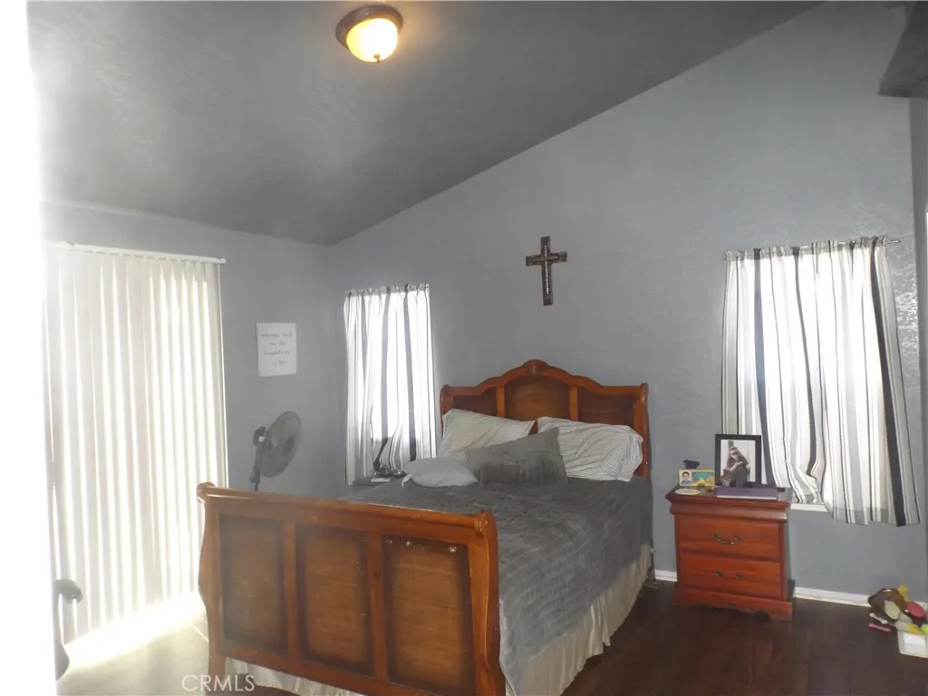 19842 Canyon View Drive, Canyon Country, California 91351 home-pic-28