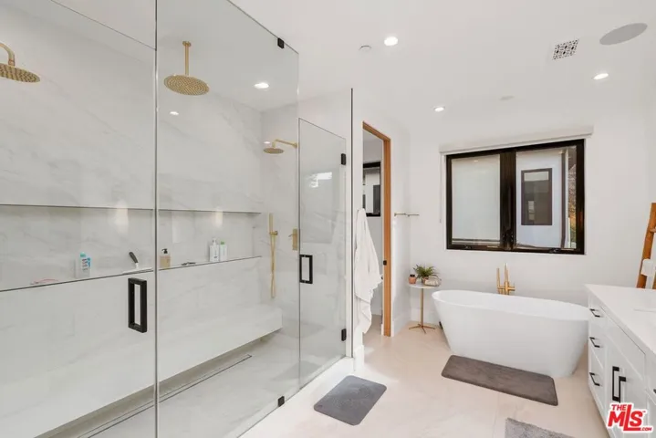 4937 Rubio Avenue, Encino, California 91436