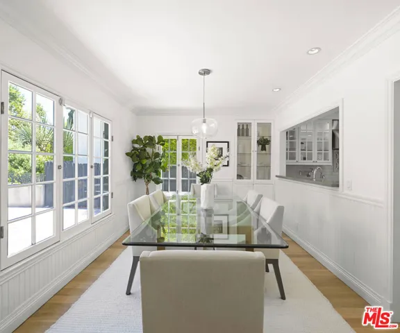 10520 Almayo Avenue, Los Angeles, California 90064