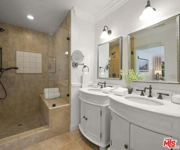 10520 Almayo Avenue, Los Angeles, California 90064