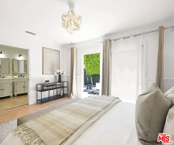 10520 Almayo Avenue, Los Angeles, California 90064