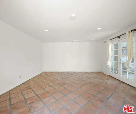 10520 Almayo Avenue, Los Angeles, California 90064