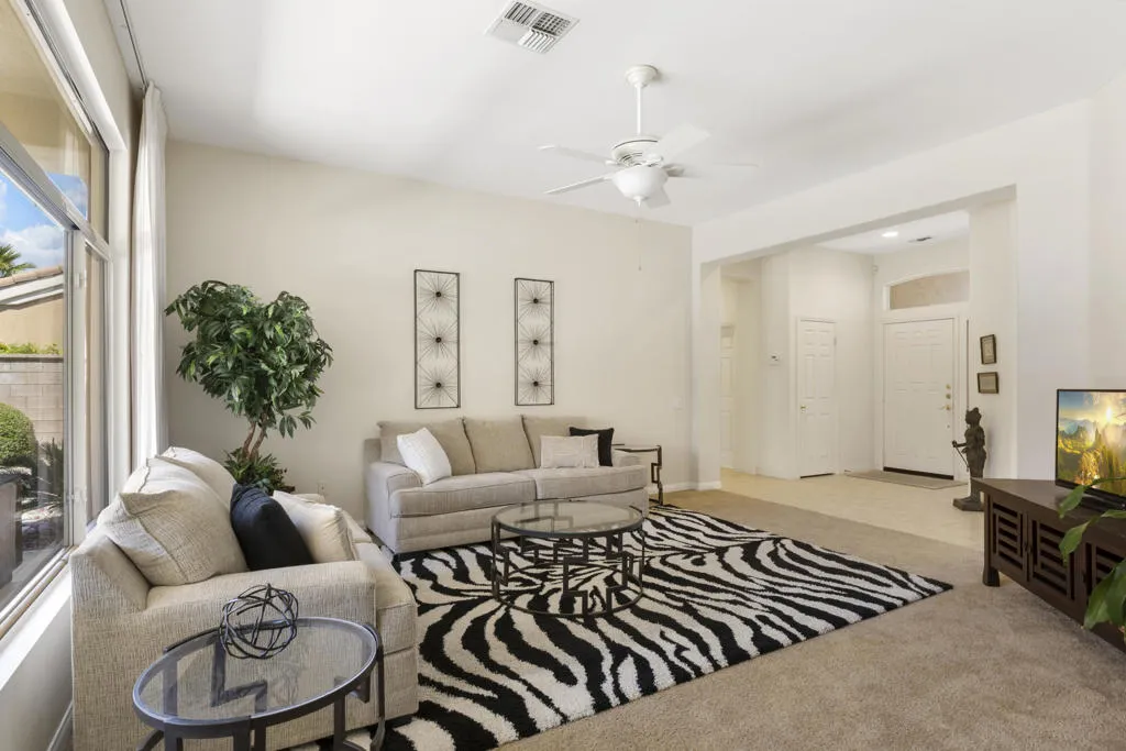 37549 Turnberry Isle Drive, Palm Desert, California 92211 home-pic-4