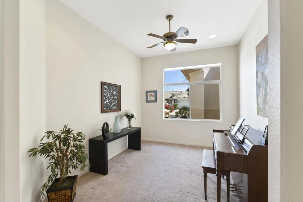 37549 Turnberry Isle Drive, Palm Desert, California 92211 home-pic-19