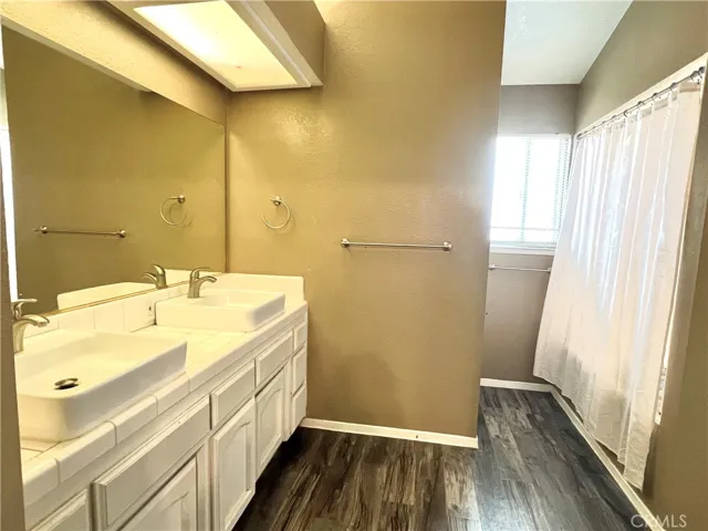 En Suite Bathroom