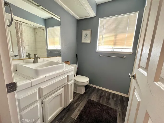 Upstairs Bathroom
