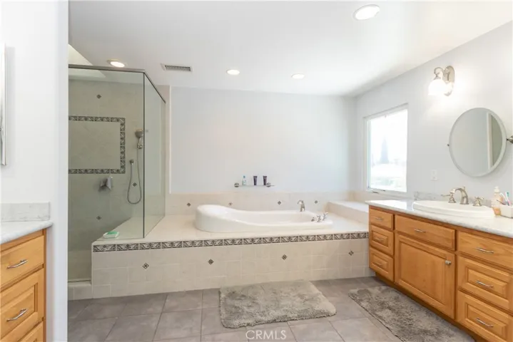 Upstairs primary bathroom
