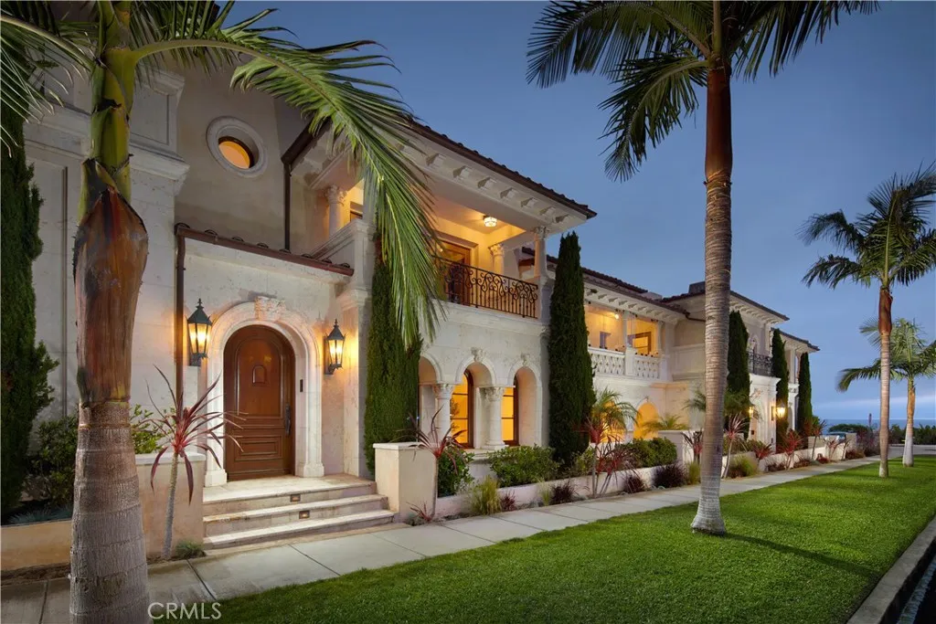 3300 Ocean Boulevard, Corona Del Mar, California 92625, 6 Bedrooms Bedrooms, ,10 BathroomsBathrooms,Residential,For Sale,Ocean,OC25106689