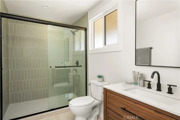 1604 W 125th Street, Los Angeles, California 90047