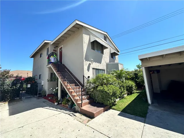 4739 Live Oak Street, Cudahy, California 90201