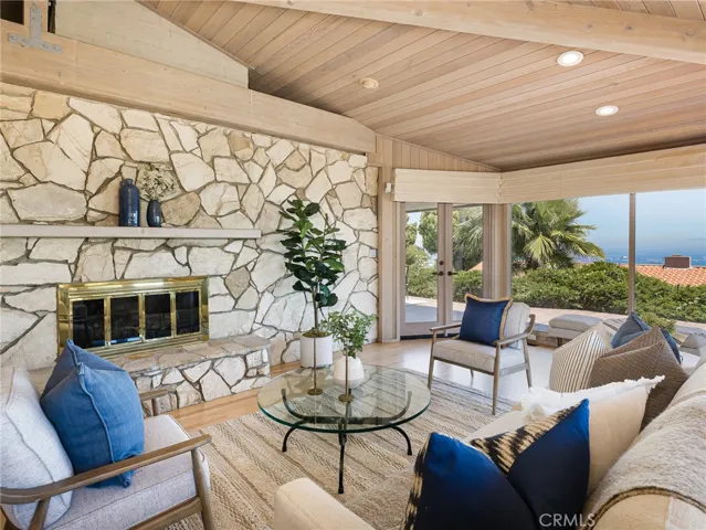 3423 Newridge Drive, Rancho Palos Verdes, California 90275