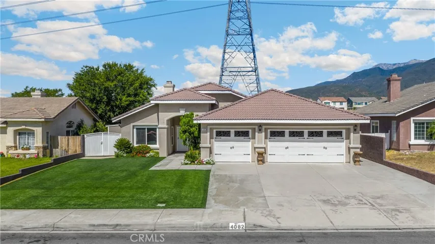 4082 N Flame Tree Avenue, Rialto, California 92377