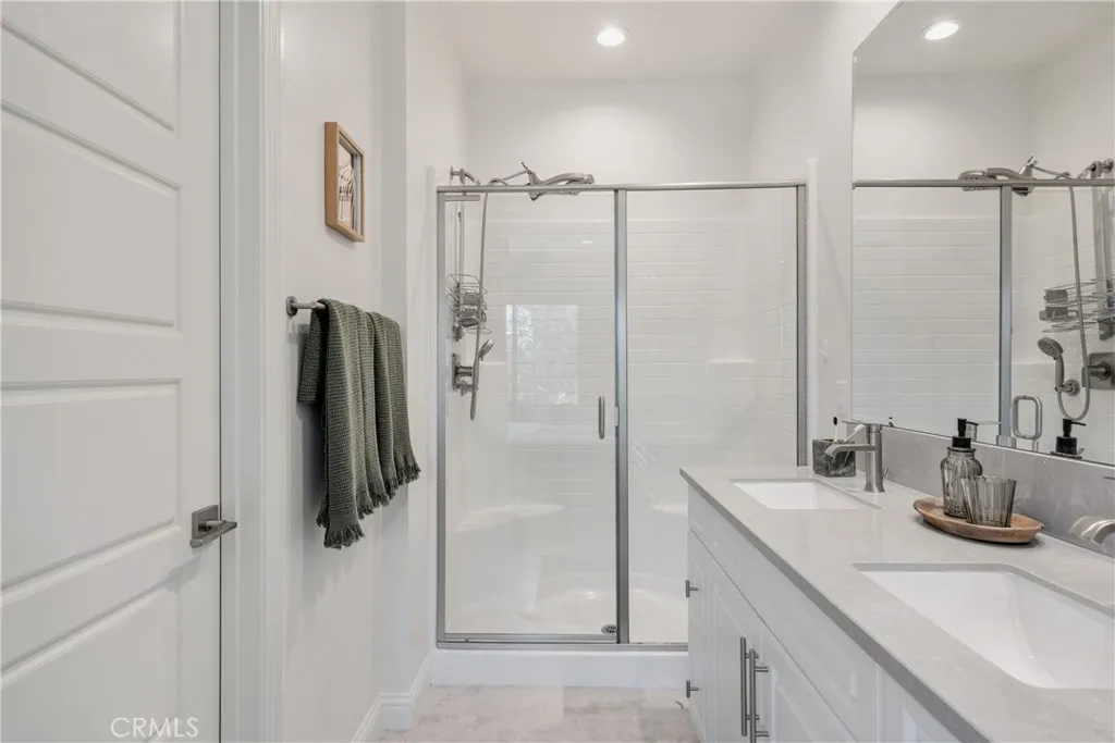 161 Steely, Irvine, California 92614 home-pic-19