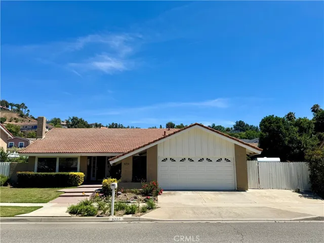 6220 E Palo Alto Drive, Anaheim Hills, California 92807