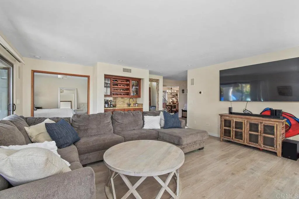 2044 Eula Lane, El Cajon, California 92019 home-pic-16