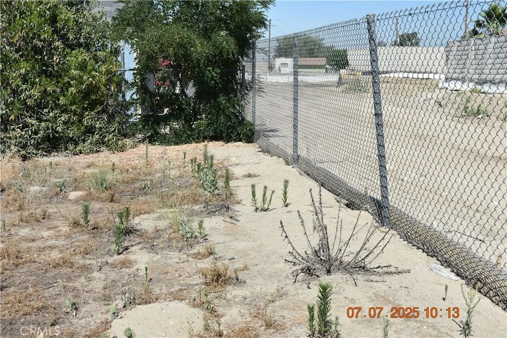 28986 Merris Street, Highland, California 92346 home-pic-4