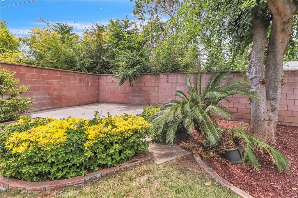 622 Esther Way, Redlands, California 92373 home-pic-33