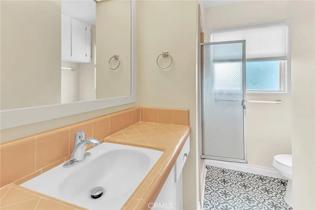 622 Esther Way, Redlands, California 92373 home-pic-19