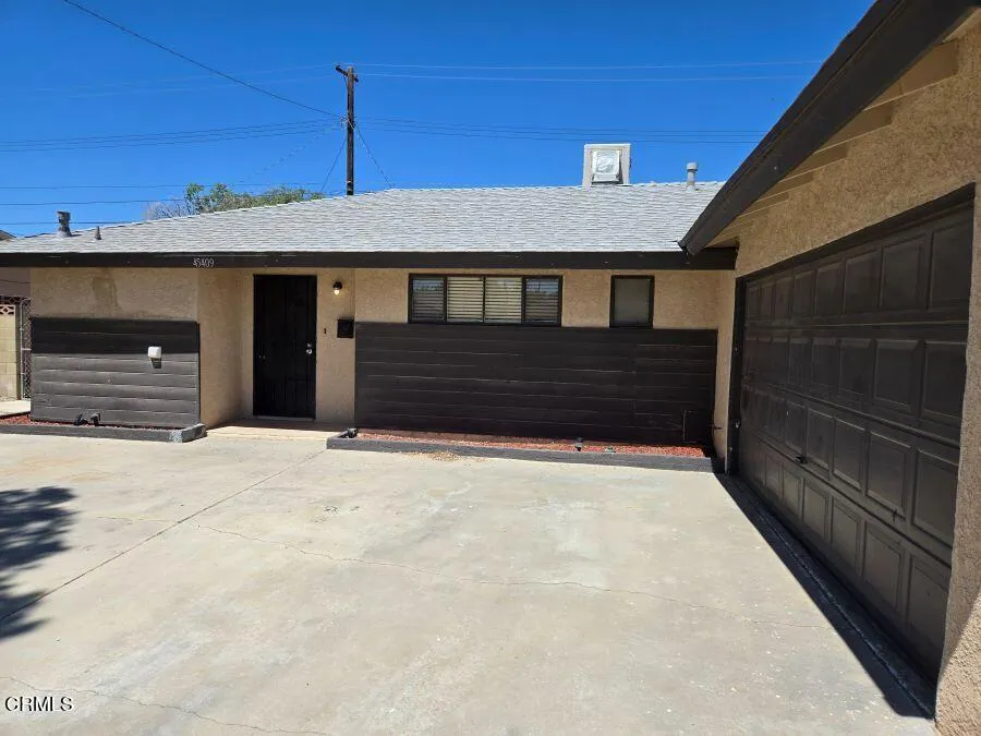 45409 Rodin Avenue, Lancaster, California 93535 home-pic-1