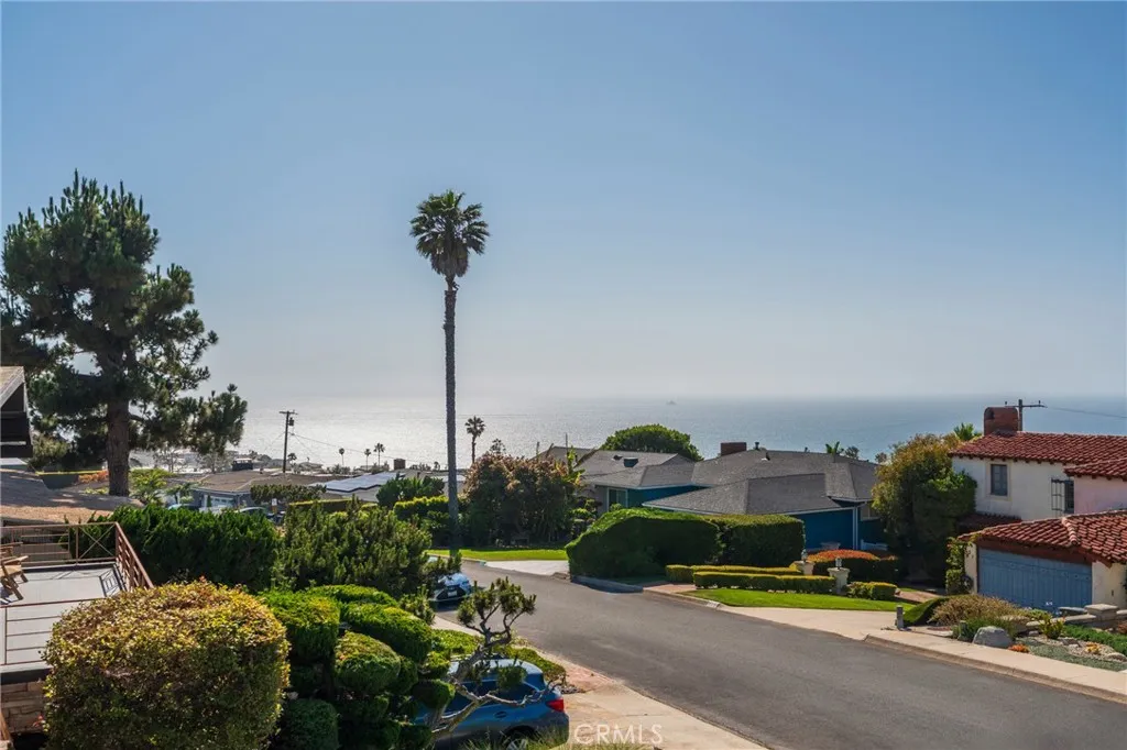426 Via La Selva, Redondo Beach, California 90277 home-pic-3