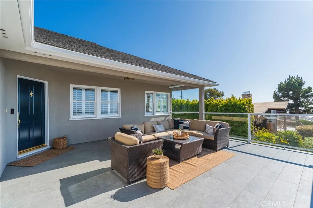 426 Via La Selva, Redondo Beach, California 90277 home-pic-4