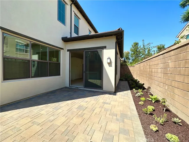 128 Hargrove, Irvine, California 92620