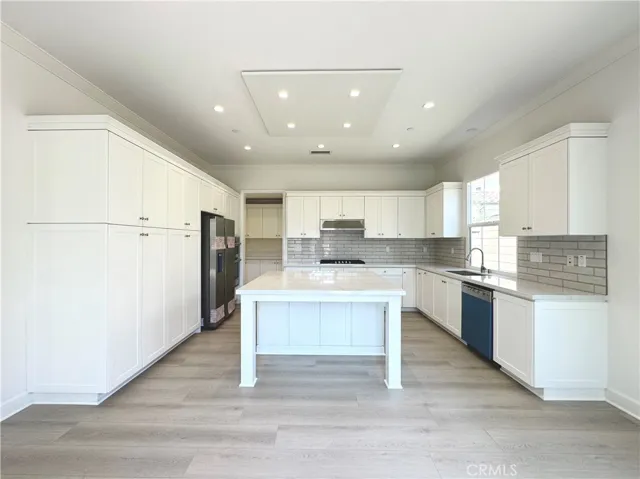 128 Hargrove, Irvine, California 92620