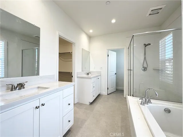 128 Hargrove, Irvine, California 92620