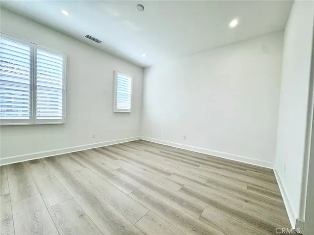 128 Hargrove, Irvine, California 92620