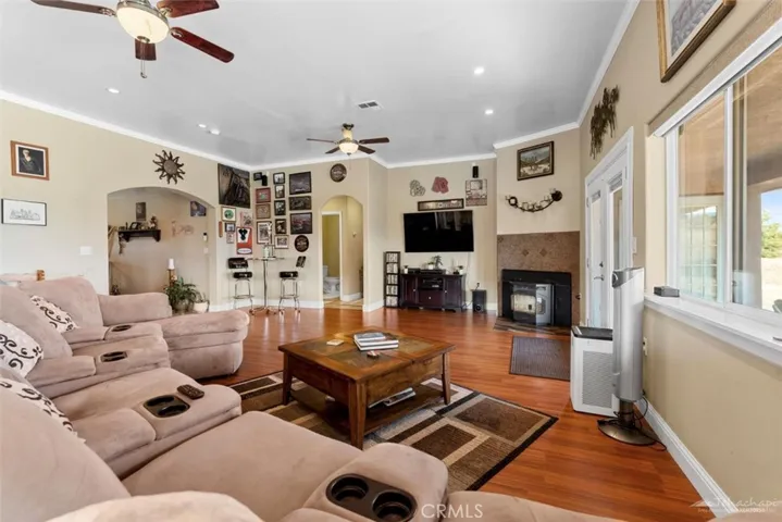 23309 Tak Court, Tehachapi, California 93561