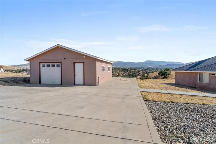 23309 Tak Court, Tehachapi, California 93561