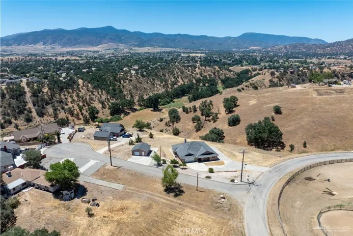23309 Tak Court, Tehachapi, California 93561