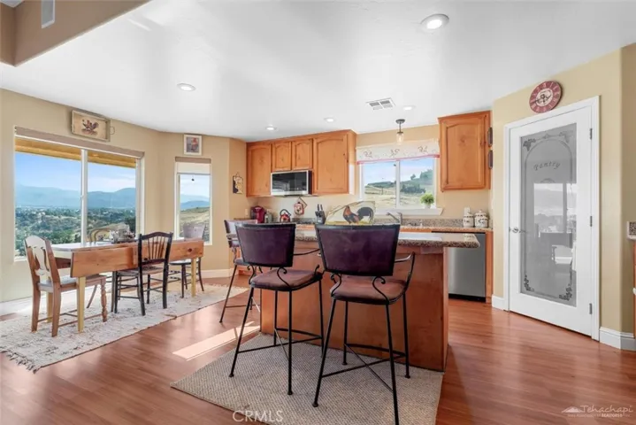 23309 Tak Court, Tehachapi, California 93561