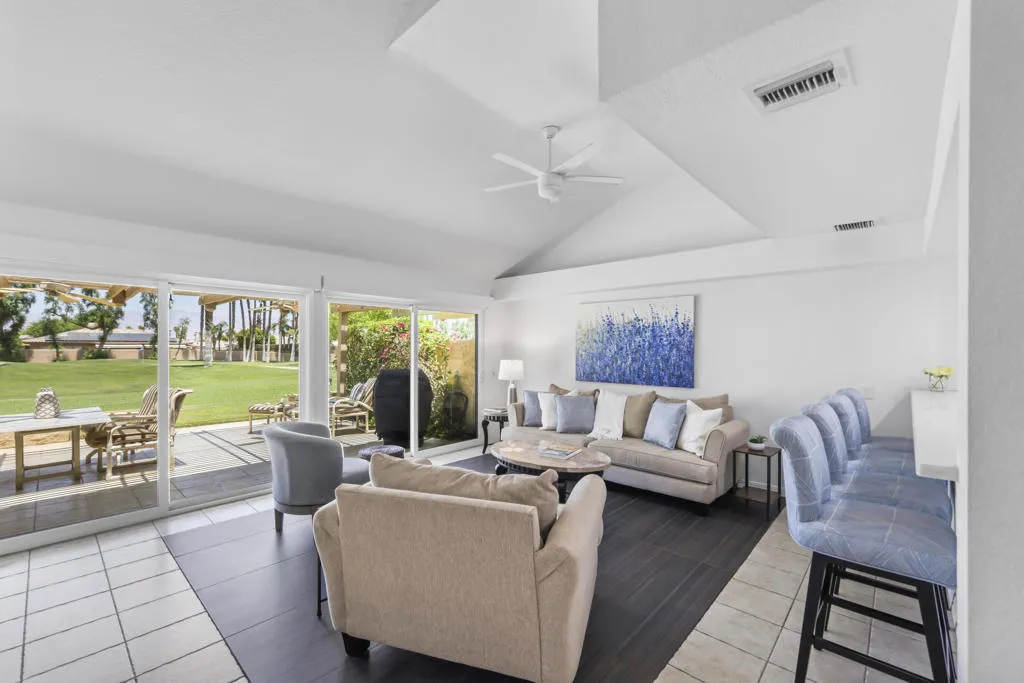 77704 Woodhaven Drive N, Palm Desert, California 92211 home-pic-2