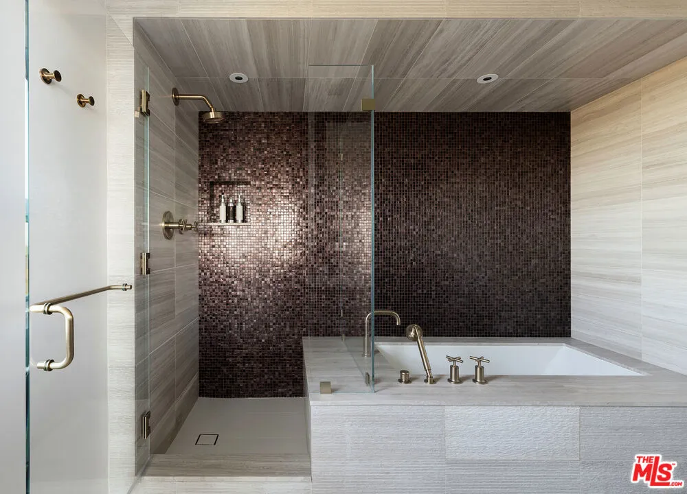 15210 Antelo Place, Los Angeles, California 90077 home-pic-24