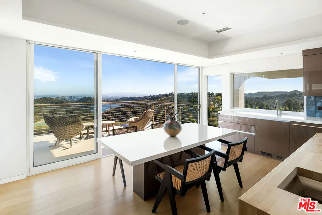 15210 Antelo Place, Los Angeles, California 90077 home-pic-15