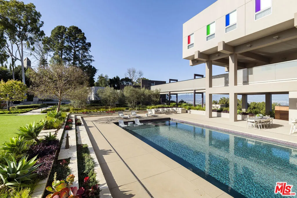 15210 Antelo Place, Los Angeles, California 90077 home-pic-45