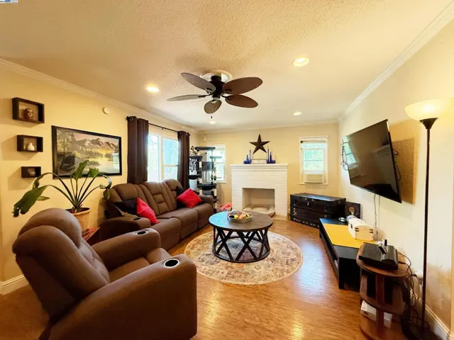 3010 Grant St, Concord, California 94520