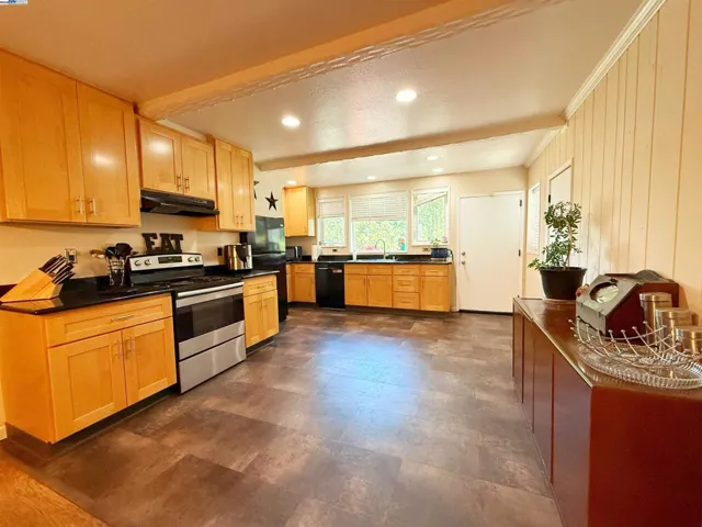 3010 Grant St, Concord, California 94520
