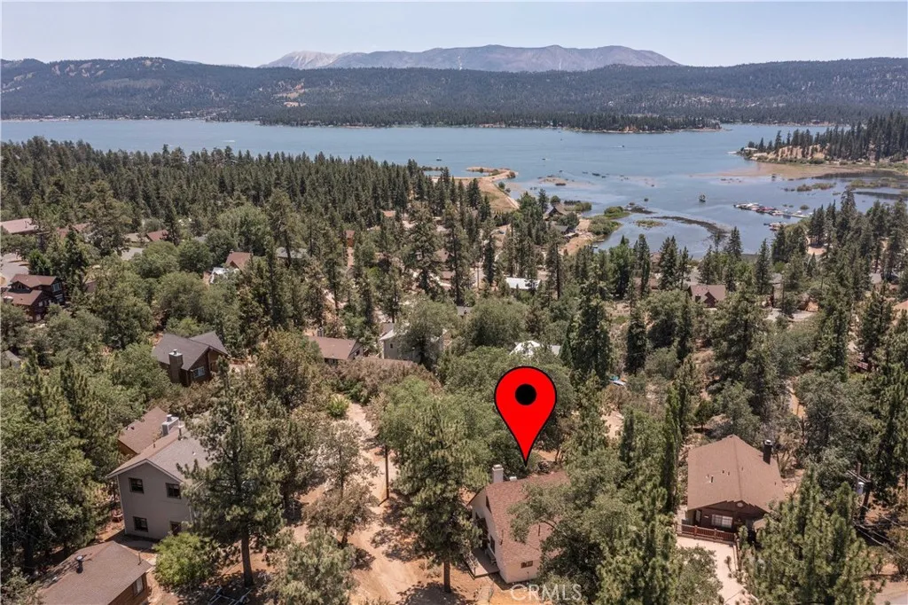 1118 Bruin Trail, Fawnskin, California 92333 home-pic-42